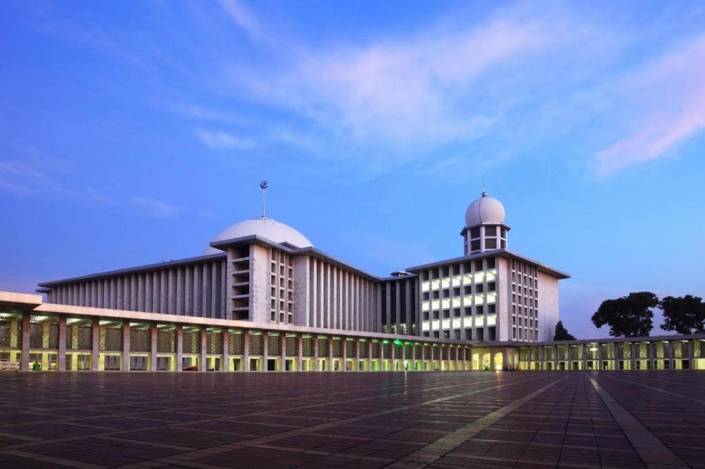 Oriental Residence Pasar Baru Yakarta Exterior foto
